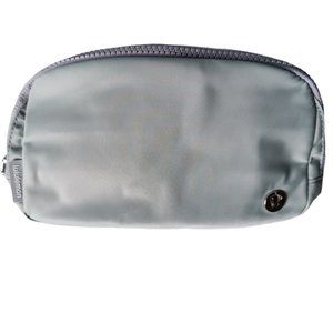 Lululemon Everywhere Belt Bag